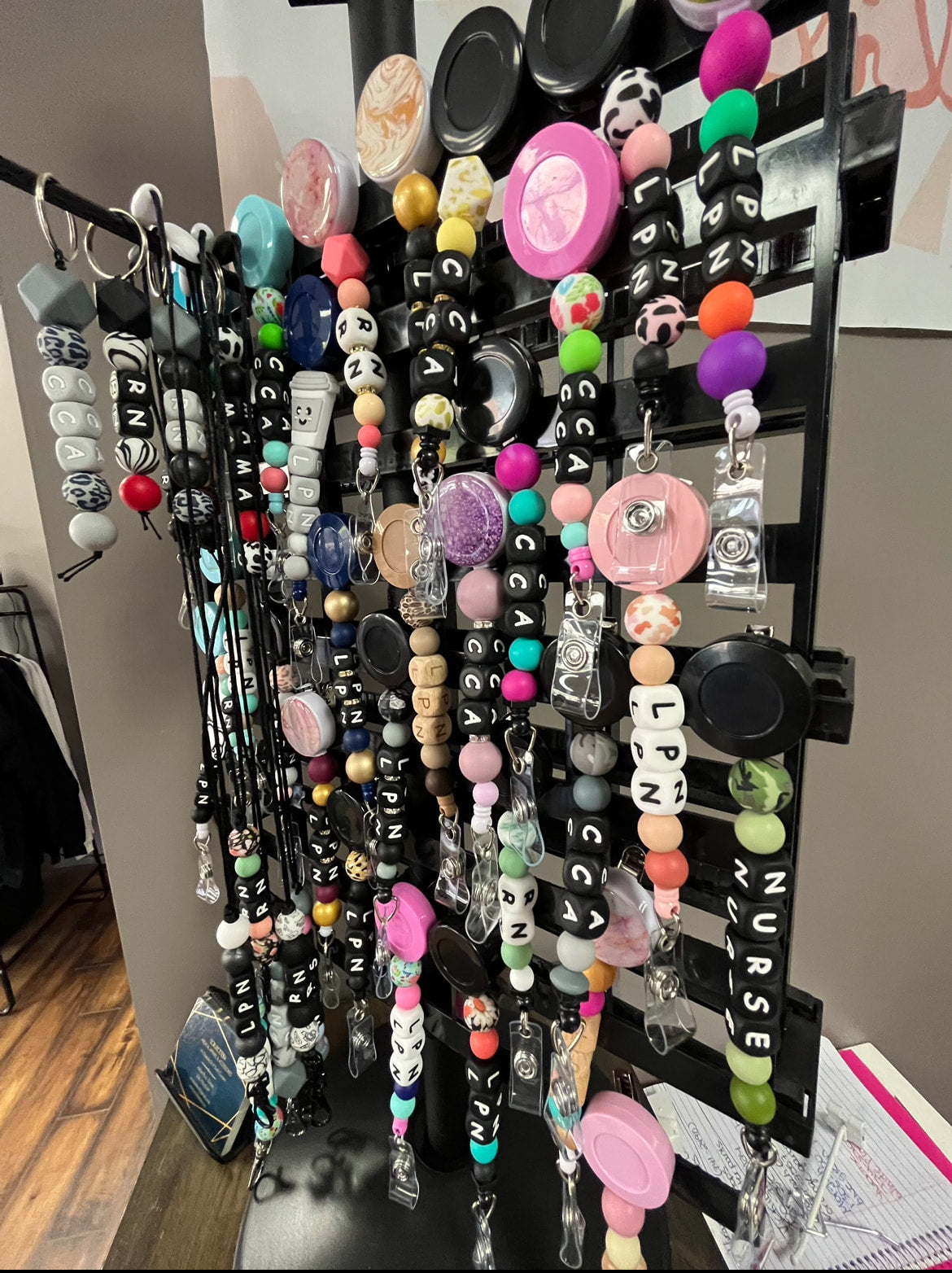 CUSTOM BADGE REEL