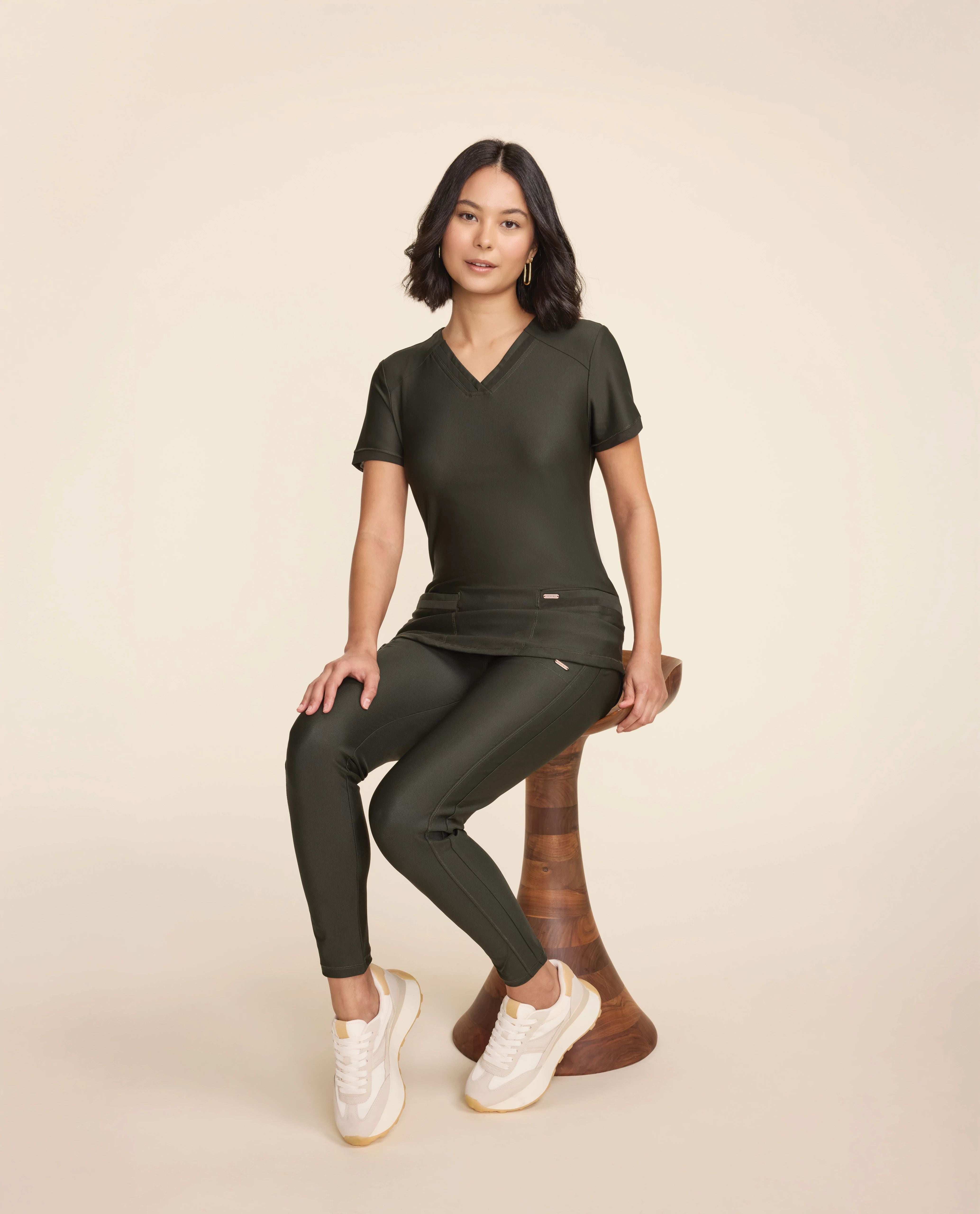 FORM TAPERED PANT CK095