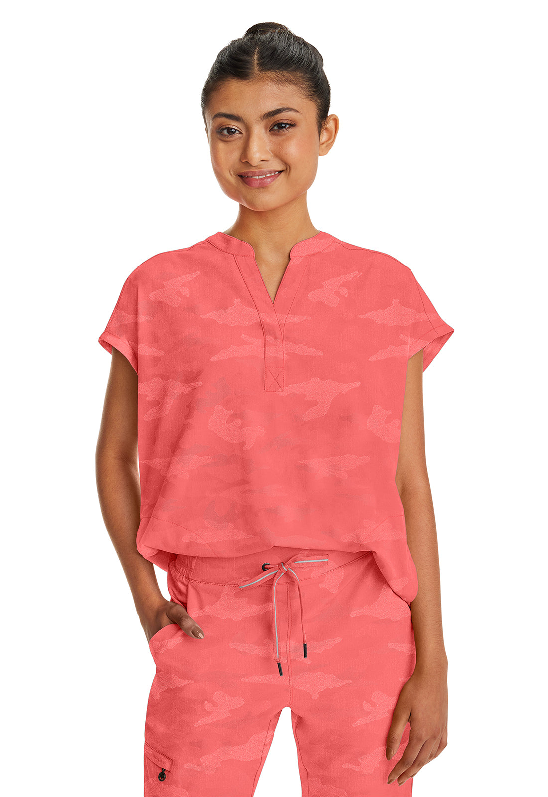 HEALING HANDS JOURNEY TOP CAMO