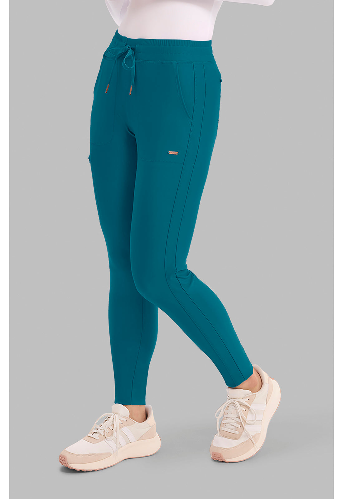 FORM TAPERED PANT - PETITE