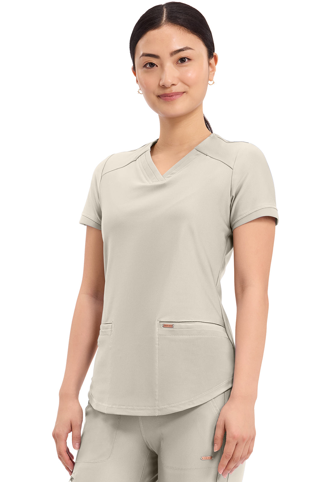 FORM V-NECK TOP