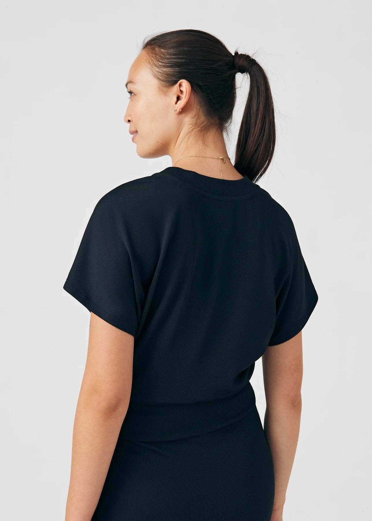 LANDAU FORWARD KNIT WAISTED TUCKABLE TOP